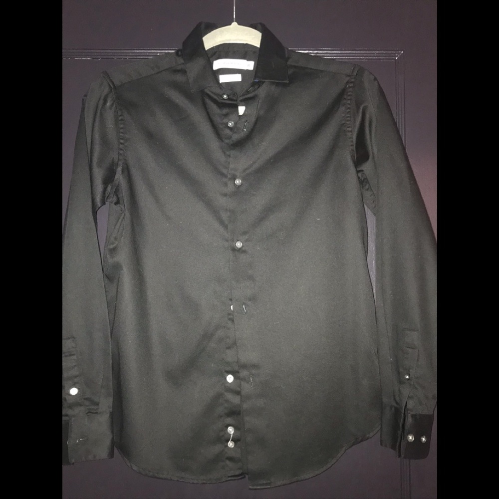 Calvin Klein Button Down Dress Shirt